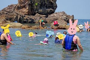 どこまで泳げるかな？